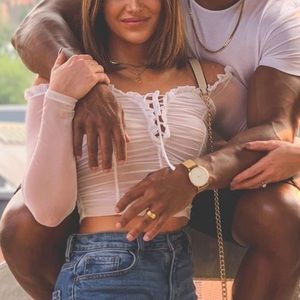 White fashionnova crop